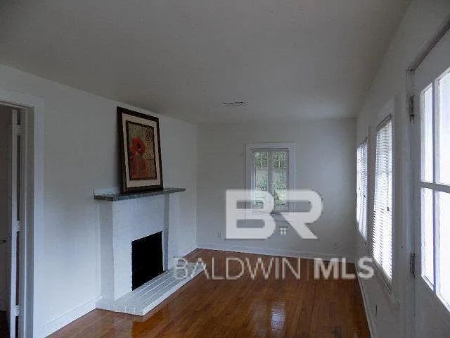 16219 Silverhill Ave — Photo 11
