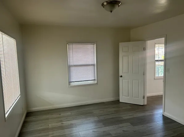 402 Orange Ave, Long Beach, CA