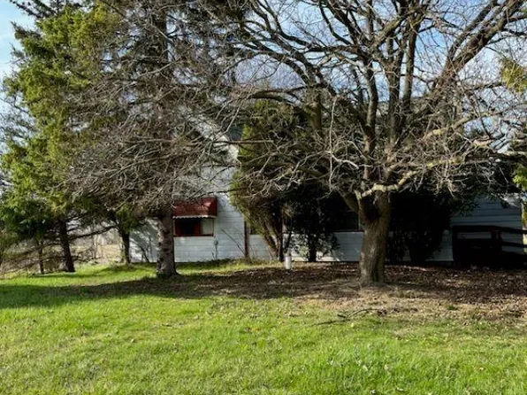1052 W Wilson Rd, Clio, MI 48420