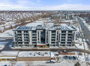 11646 Tecumseh Rd E #105, Windsor, ON N8N 0J9