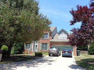 9 Fawnwood Ct, Greensboro, NC 27407