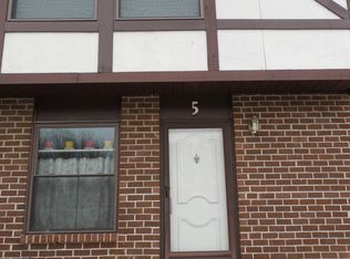 5 W Orange Ct, Parkville, MD 21234