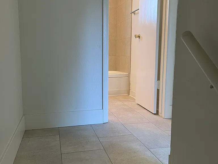 927 Ralston St #C-1 — Photo 11