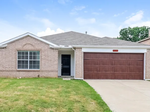 3317 Bentgate Ct, Denton, TX 76210