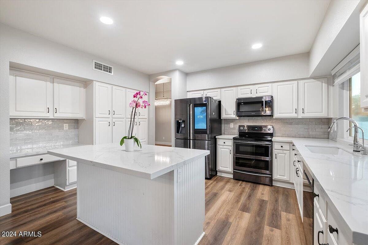 15042 N 49th Way, Scottsdale, AZ 85254 | Zillow