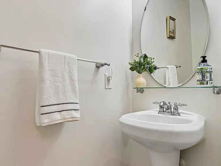 9457 Birdhouse Cir #40 — Photo 56