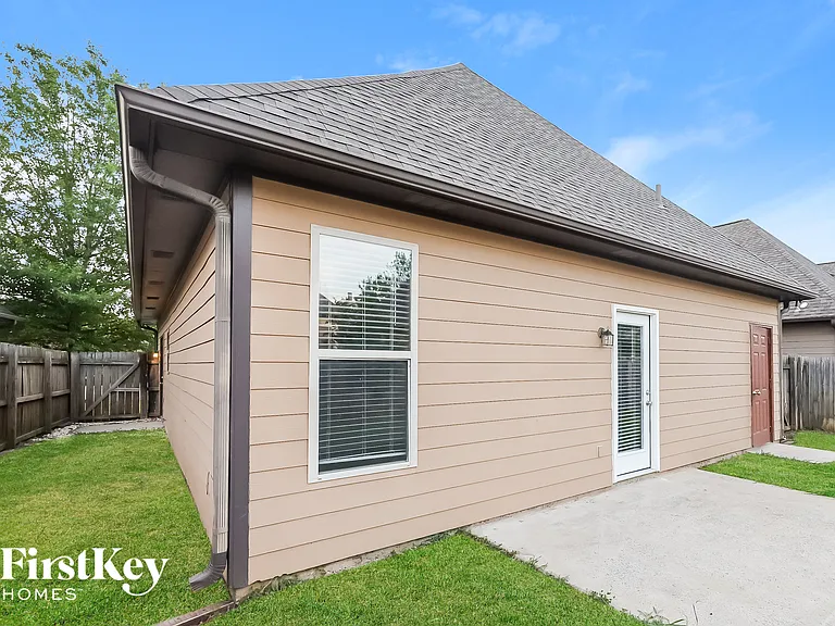 2132 Spaulding Pl — Photo 15