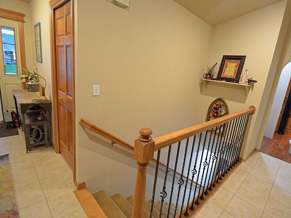 Open Staircase to Lower