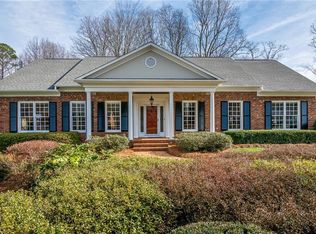 606 Hobbs Rd, Greensboro, NC 27403