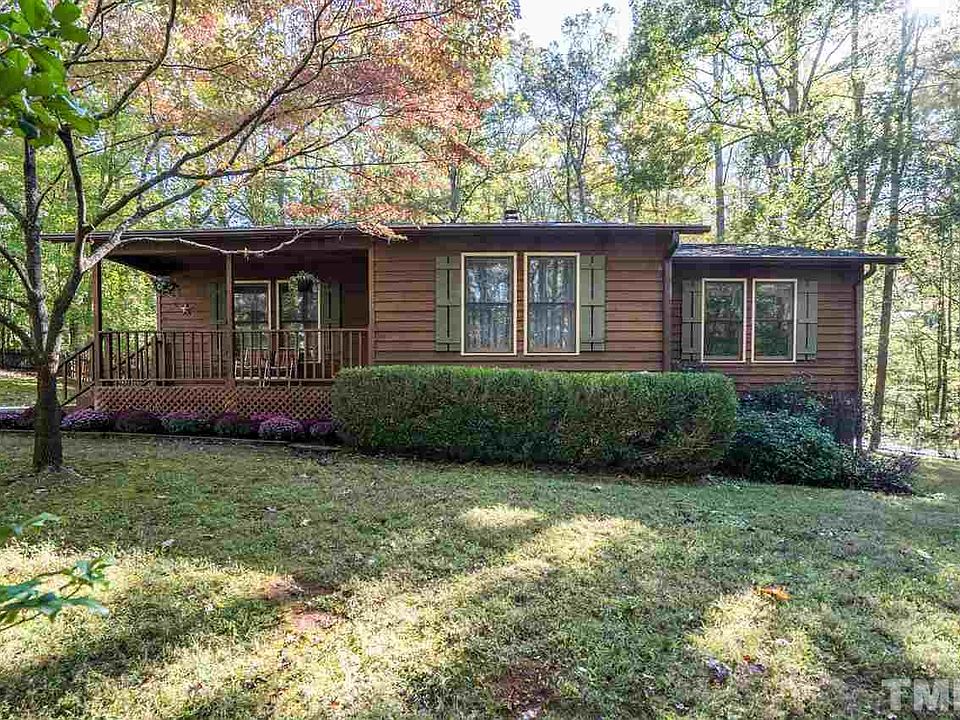 1st image of 4715 White Oak Ln