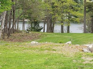 10 Outlet Cove Rd, Windham, ME 04062