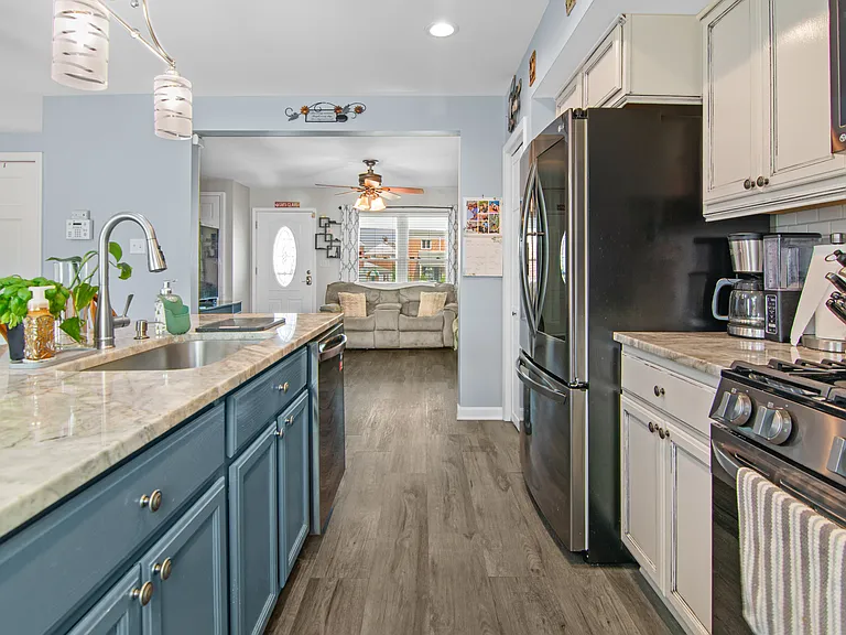 7825 Charlesmont Rd — Photo 9