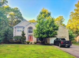 715 Gail Chambers Rd, Jackson, NJ 08527