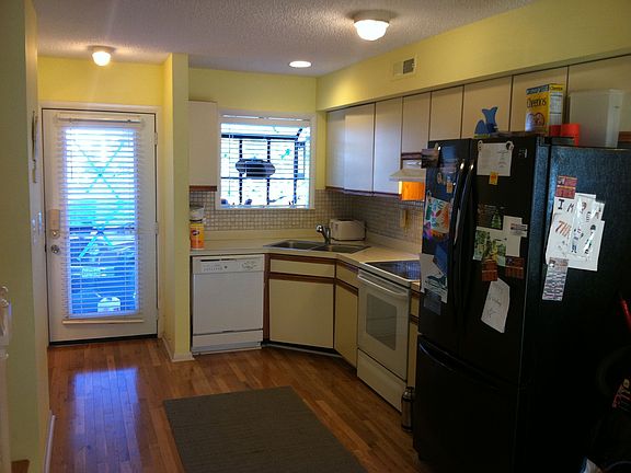 2nd image of 11613 Windward Dr #C