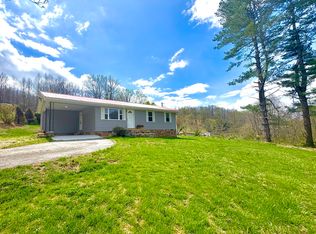 1849 Old Harlan Rd, Jonesville, VA 24263