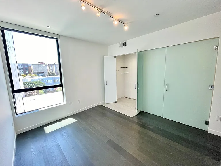1515 15th St #407 — Photo 16