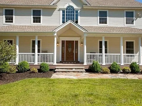 59 Birch Hill Rd, Brewster, NY 10509