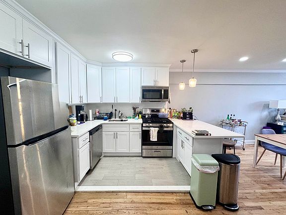 2nd image of 495 E 7th St #5W