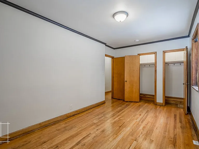 1374 E. Broad St. — Photo 42
