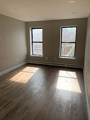 2nd image of 900 E 167th St APT 12A