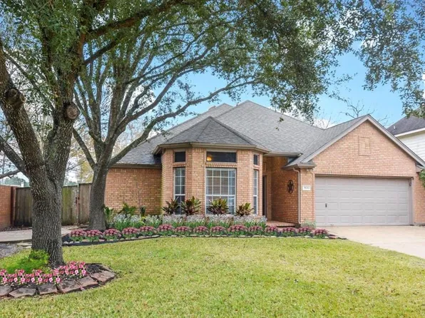 7634 Broken Oak Ln, Sugar Land, TX 77479