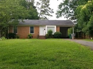 1325 Lakedell Dr, Charlotte, NC 28215