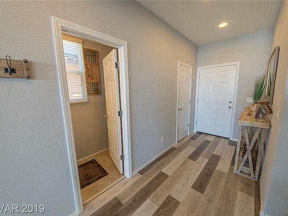 4th image of 10576 Grey Adler St