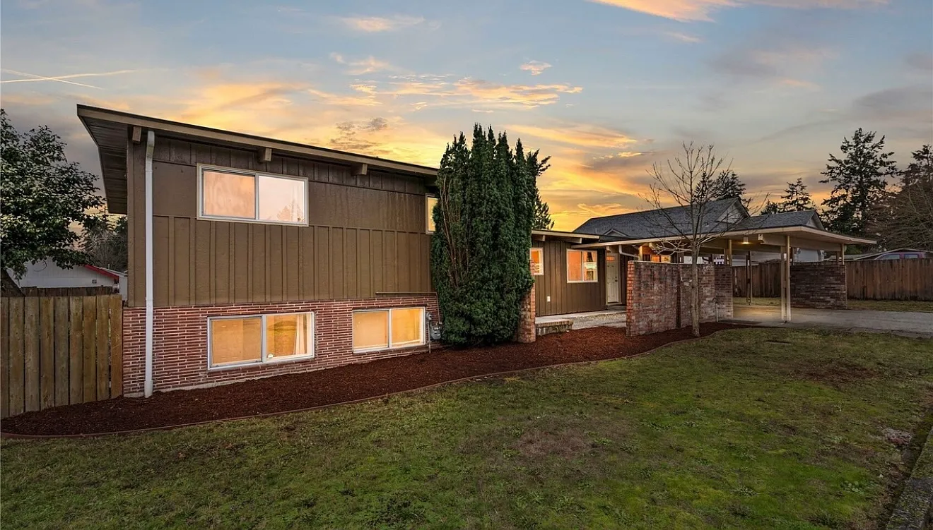 8 bed, 2868 sqft, $650 — Photo 4