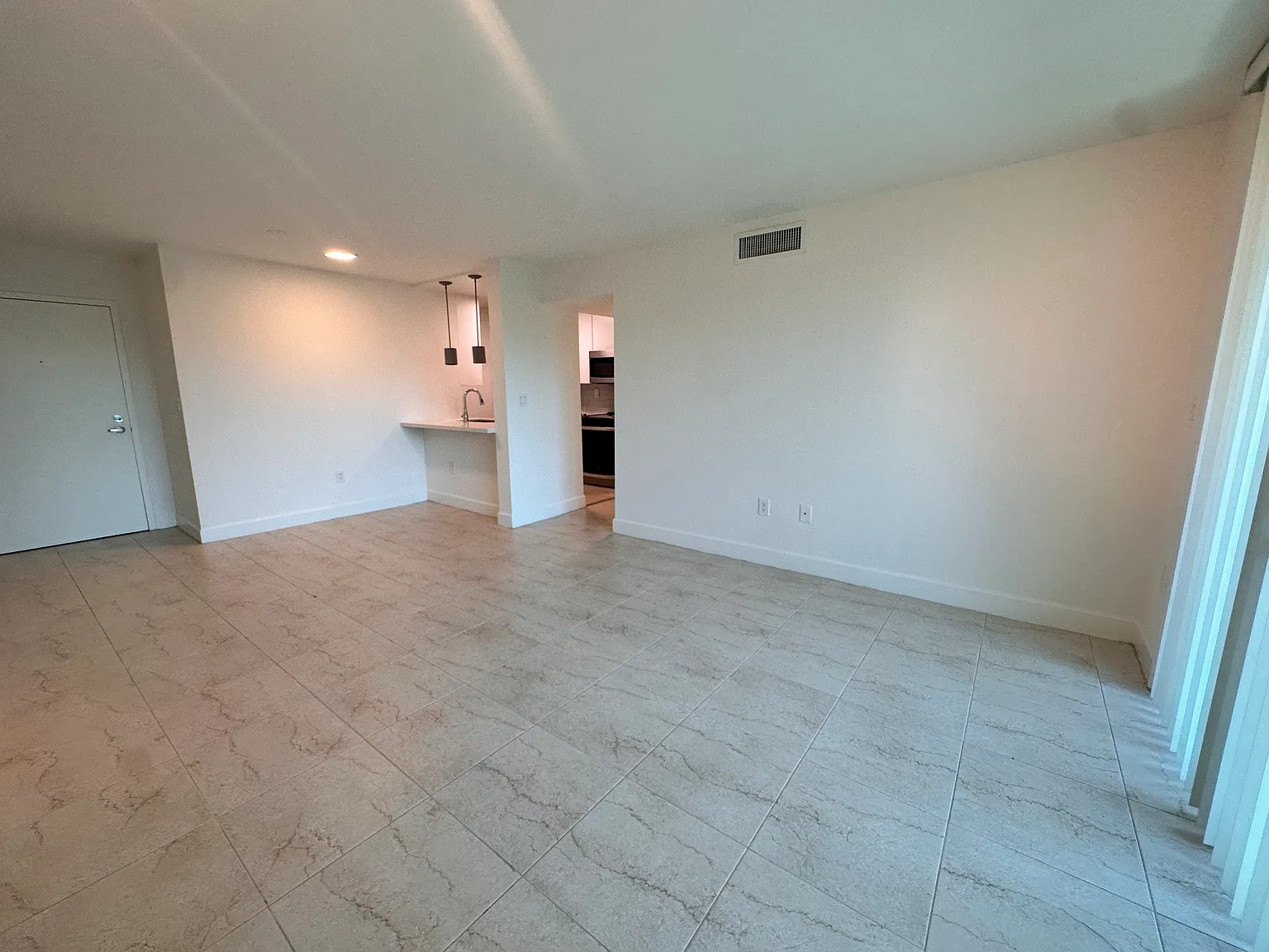 1530 Brickell Ave — Photo 1