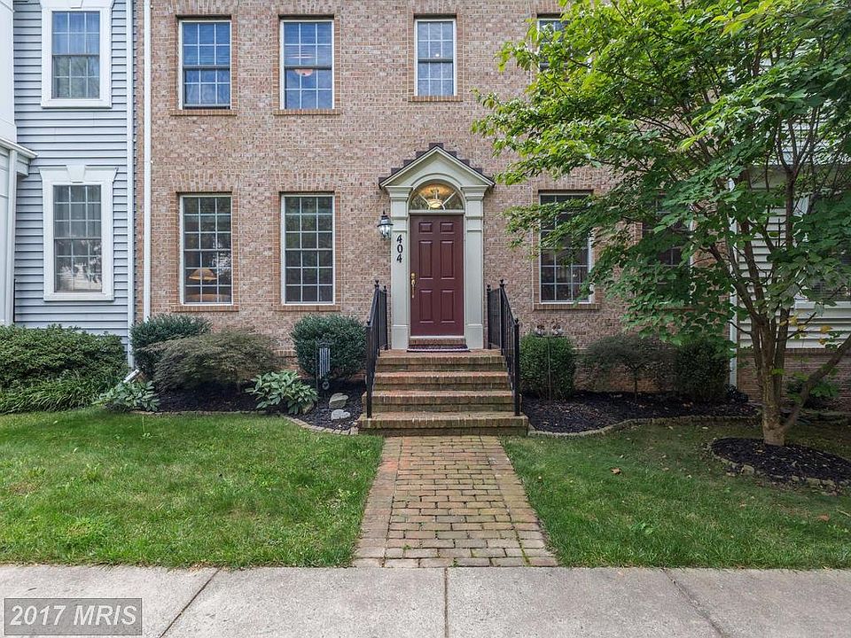 1st image of 404 Garden View Way