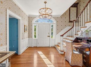 305 Mansion Dr, Alexandria, VA 22302