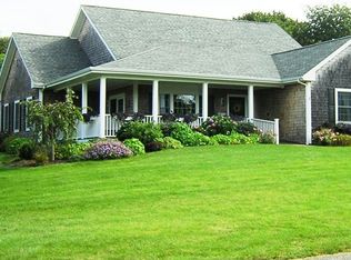 3 Coggeshall Cir, Middletown, RI 02842