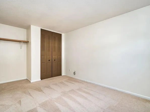 2515 Longleaf Ct #T3, Virginia Beach, VA 23454