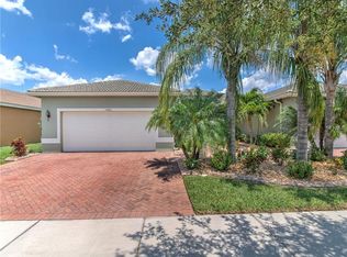 15821 Aurora Lake Cir, Wimauma, FL 33598