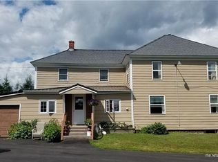 182 W Gate Rd, Caribou, ME 04736