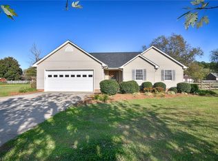 230 Tyro Rd, Lexington, NC 27295