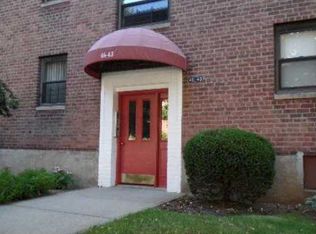 4643 215th Pl APT 3C, Bayside, NY 11361