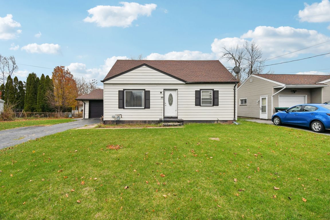 Bennett Ave-S2611-001.jpg