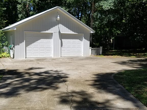 3rd image of 6010 West Ave