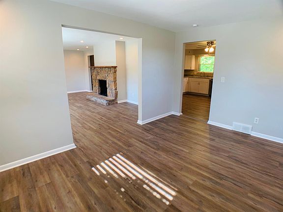 5th image of 3585 Alaska Ave