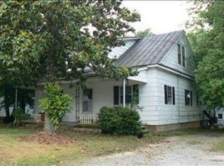 1007 Lindsey St, Reidsville, NC 27320