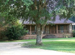 6990 Robertson Rd, Meadville, MS 39653