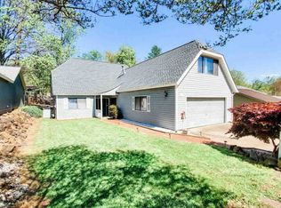 1457 Monterey Dr, Charlottesville, VA