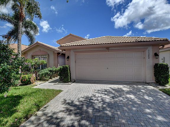 5th image of 11204 Mandalay Way
