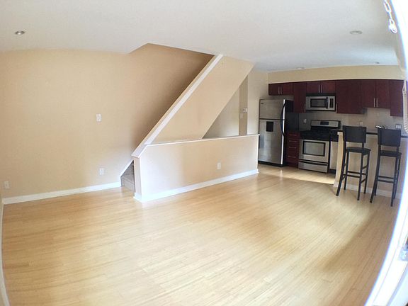 living room and kitchen 1/f