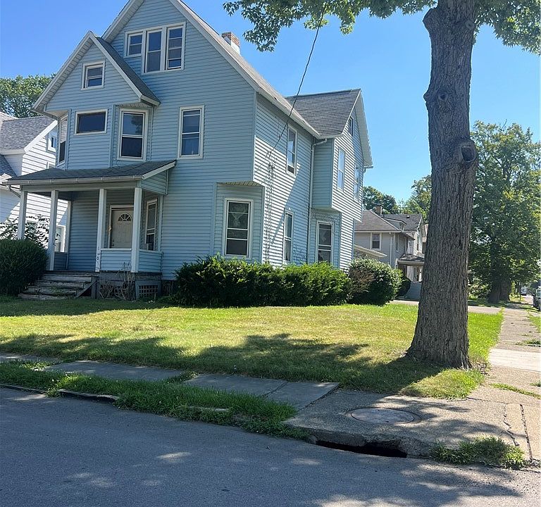 1st image of 120 Jefferson Ave