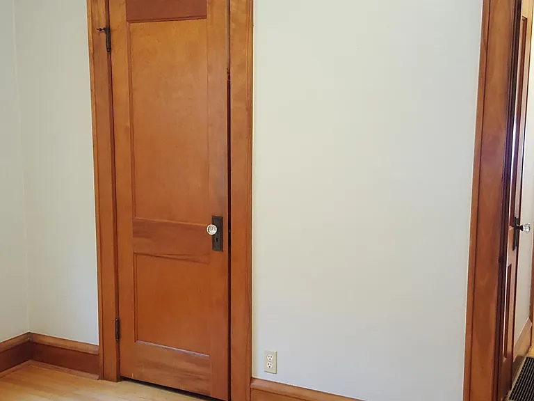 4409 Nokomis Ave — Photo 5