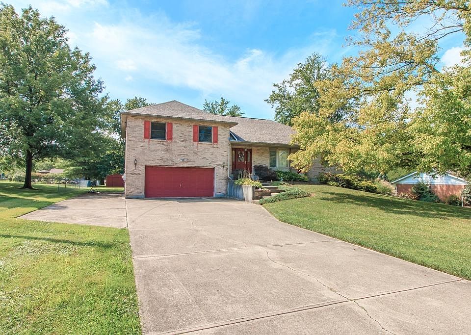 1st image of 8167 Moubray Dr