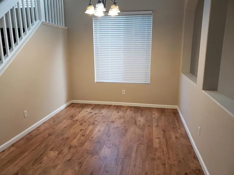 577 Rockingham Way — Photo 14