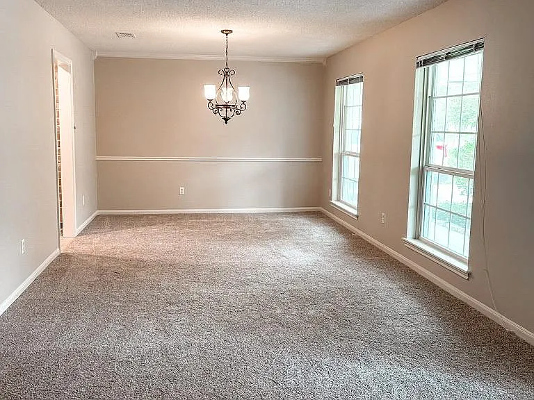 143 Jackrabbit Ln — Photo 6